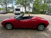 Gebraucht Alfa Romeo Spider 144 PS (105 kW) 1999 Rot Cabrio