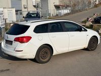 Gebraucht Opel Astra 110 PS (80 kW) 2011 Weiß Kombi