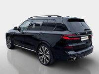 Gebraucht BMW X7 Shadowline 352 PS (258 kW) 2025 Saphirschwarz SUV