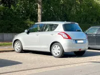 Gebraucht Suzuki Swift 94 PS (69 kW) 2013 Grau Kleinwagen