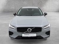 Gebraucht Volvo V60 Plus 350 PS (257 kW) 2025 Grau Kombi