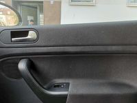 Gebraucht VW Golf VI Team 140 PS (102 kW) 2010 Schwarz Kleinwagen