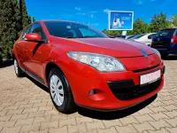 Gebraucht Renault Mégane III 110 PS (80 kW) 2009 Rot Limousine