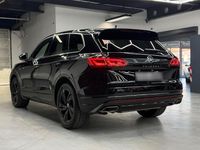 Gebraucht VW Touareg R-line 286 PS (210 kW) 2022 Schwarz SUV