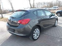Gebraucht Opel Astra Active 140 PS (102 kW) 2014 Grau Limousine