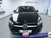 Gebraucht Mercedes A250 224 PS (164 kW) 2020 Kosmosschwarz Limousine