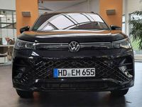 Gebraucht VW Tiguan R-line 193 PS (141 kW) 2024 Deep black perleffekt SUV