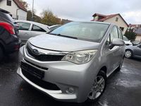 Gebraucht Subaru Trezia Active 90 PS (66 kW) 2012 Silber Kleinwagen
