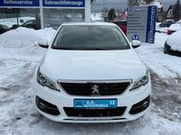 Gebraucht Peugeot 308 SW Active 131 PS (96 kW) 2018 Weiß Kombi