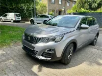 Gebraucht Peugeot 5008 131 PS (96 kW) 2020 Silber SUV