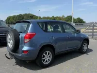 Gebraucht Toyota RAV4 136 PS (100 kW) 2007 Blau SUV