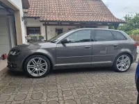Gebraucht Audi A3 Ambition 140 PS (102 kW) 2011 Grau Kleinwagen