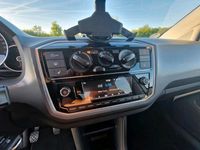 Second-hand VW up! Join 60 CP (44 kW) 2019 Alb Hatchback