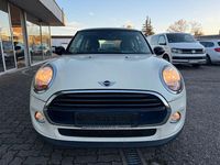 Gebraucht Mini Cooper 136 PS (100 kW) 2015 Weiß Kleinwagen