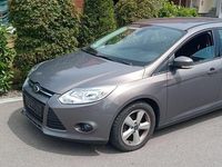 Gebraucht Ford Focus 116 PS (85 kW) 2013 Grau Kombi