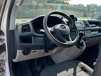 Gebraucht VW Transporter 114 PS (83 kW) 2017 Weiß Van