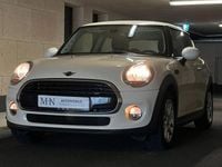 Second-hand Mini Cooper D 116 CP (85 kW) 2018 Alb Hatchback