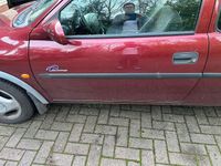 Gebraucht Opel Corsa Elegance 54 PS (39 kW) 1997 Rot Limousine