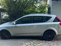 Gebraucht Kia Ceed Sportswagon DREAM-TEAM Edition 90 PS (66 kW) 2012 Silber Kombi