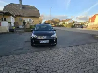 Second-hand VW up! high up! 75 CP (55 kW) 2012 Negru Hatchback