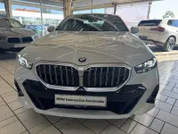 Gebraucht BMW 520 M Sport 197 PS (144 kW) 2026 Weiss Limousine