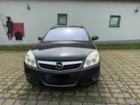 Używany Opel Signum 150 KM (110 kW) 2007 Czarny Hatchback