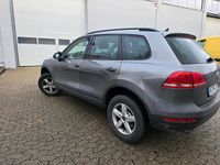 Gebraucht VW Touareg 204 PS (150 kW) 2012 Grau SUV