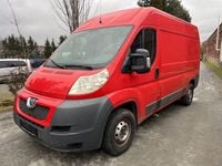 Gebraucht Peugeot Boxer 120 PS (88 kW) 2011 Rot Van