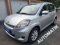 Gebraucht Daihatsu Sirion 91 PS (66 kW) 2008 Silber Kleinwagen