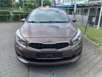 Gebraucht Kia Ceed Edition 7 99 PS (72 kW) 2017 Beige Kleinwagen
