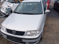 Gebraucht VW Polo Comfortline 75 PS (55 kW) 2000 Silber Limousine