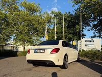 Gebraucht Mercedes C400 333 PS (244 kW) 2018 Weiß Limousine