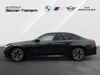 Gebraucht BMW 520 Comfort Edition 197 PS (144 kW) 2025 Saphirschwarz Limousine