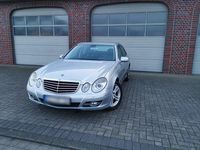 Gebraucht Mercedes E300 211 PS (155 kW) 2009 Silber Limousine