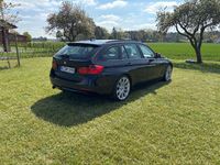 Gebraucht BMW 320 Sport Line 184 PS (135 kW) 2013 Schwarz Kombi