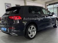 Gebraucht VW Golf VIII Move 150 PS (110 kW) 2024 Grau Limousine
