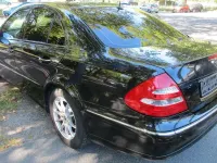 Gebraucht Mercedes E320 Avantgarde 224 PS (164 kW) 2004 Schwarz Limousine