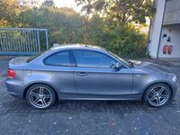 Gebraucht BMW 120 Sport Line 170 PS (125 kW) 2010 Grau Kleinwagen