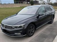Gebraucht VW Passat Elegance 150 PS (110 kW) 2020 Grau Kombi