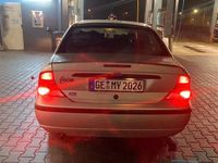 Gebraucht Ford Focus Finesse 101 PS (74 kW) 2003 Schwarz Limousine