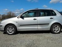 Gebraucht VW Polo Comfortline 75 PS (55 kW) 2002 Silber Limousine