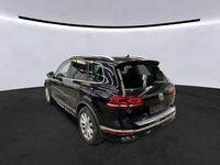 Używany VW Touareg Executive 262 KM (192 kW) 2017 Czarny SUV
