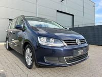 Gebraucht VW Sharan Comfortline 150 PS (110 kW) 2013 Blau Van / Kleinbus