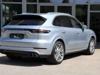 Gebraucht Porsche Cayenne Turbo 549 PS (403 kW) 2020 Silber SUV