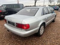 Gebraucht Audi A8 230 PS (169 kW) 1997 Silber Limousine