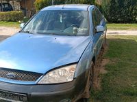 Gebraucht Ford Mondeo 150 PS (110 kW) 2002 Blau Limousine