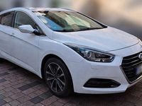 Gebraucht Hyundai i40 141 PS (103 kW) 2017 Weiß Kombi