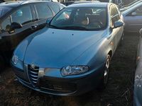 Gebraucht Alfa Romeo 147 Distinctive 150 PS (110 kW) 2003 Blau Kleinwagen