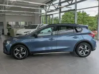 Gebraucht Ford Focus Active 155 PS (114 kW) 2024 Blau Limousine