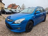 Gebraucht Hyundai i30 Classic 109 PS (80 kW) 2010 Blau Kombi